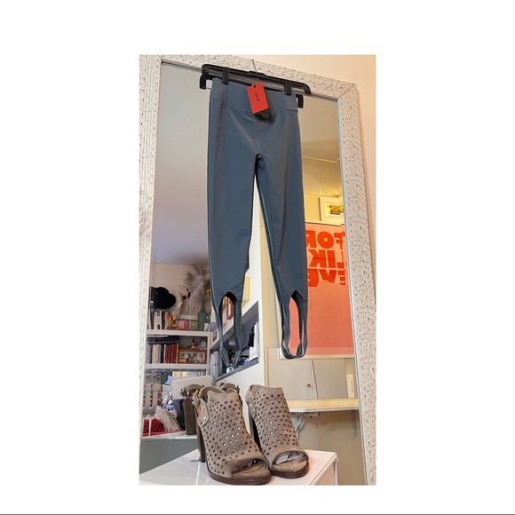 Alix Nyc - Picture 5 of 6